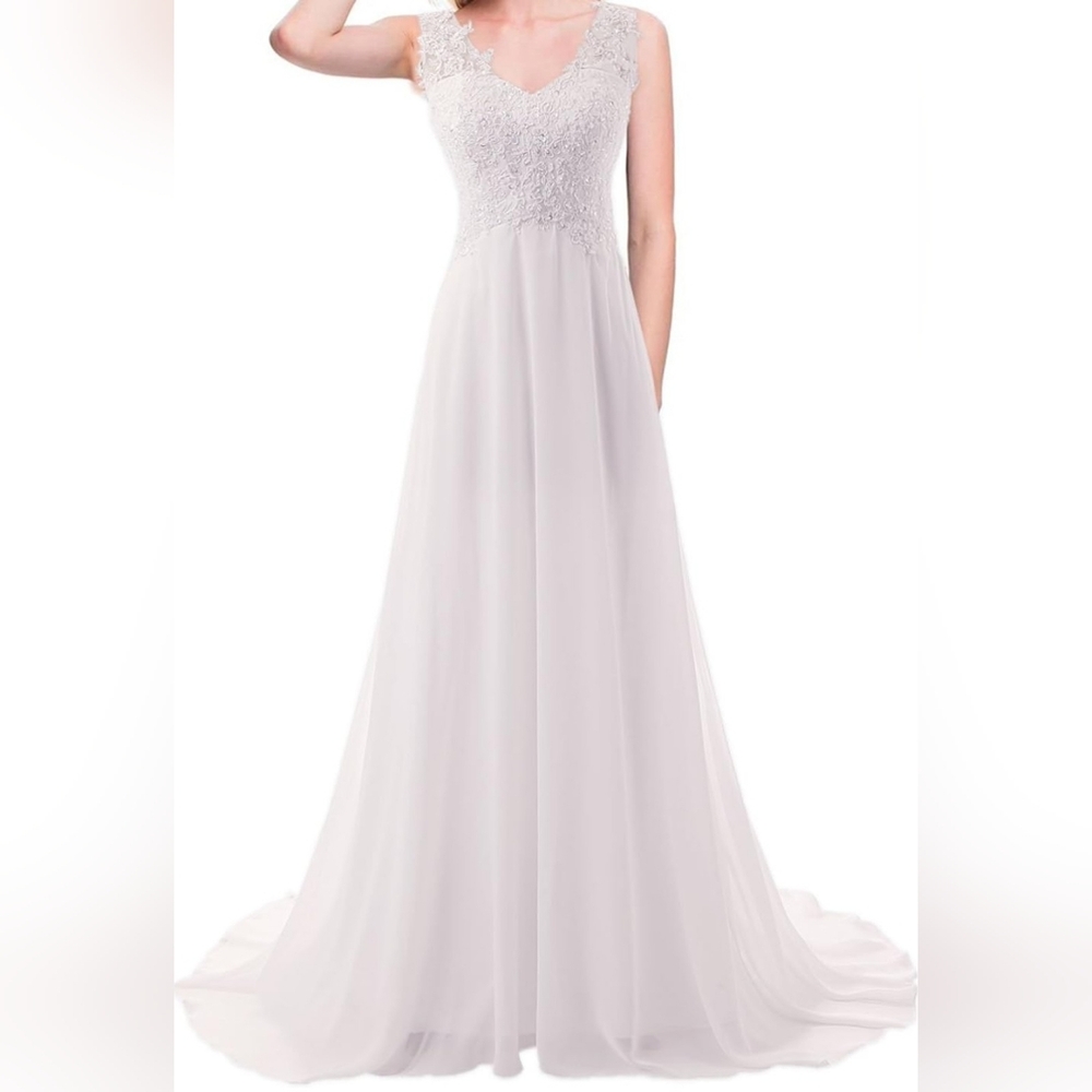 Elegant White Lace Appliqué Women's Wedding Dress Size 14